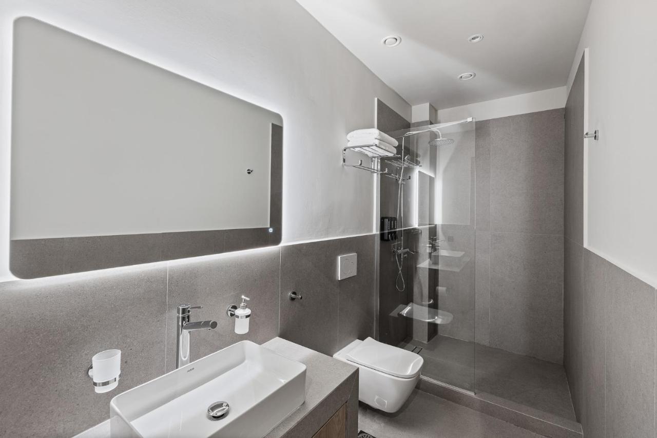 Airio Athens Suites エクステリア 写真
