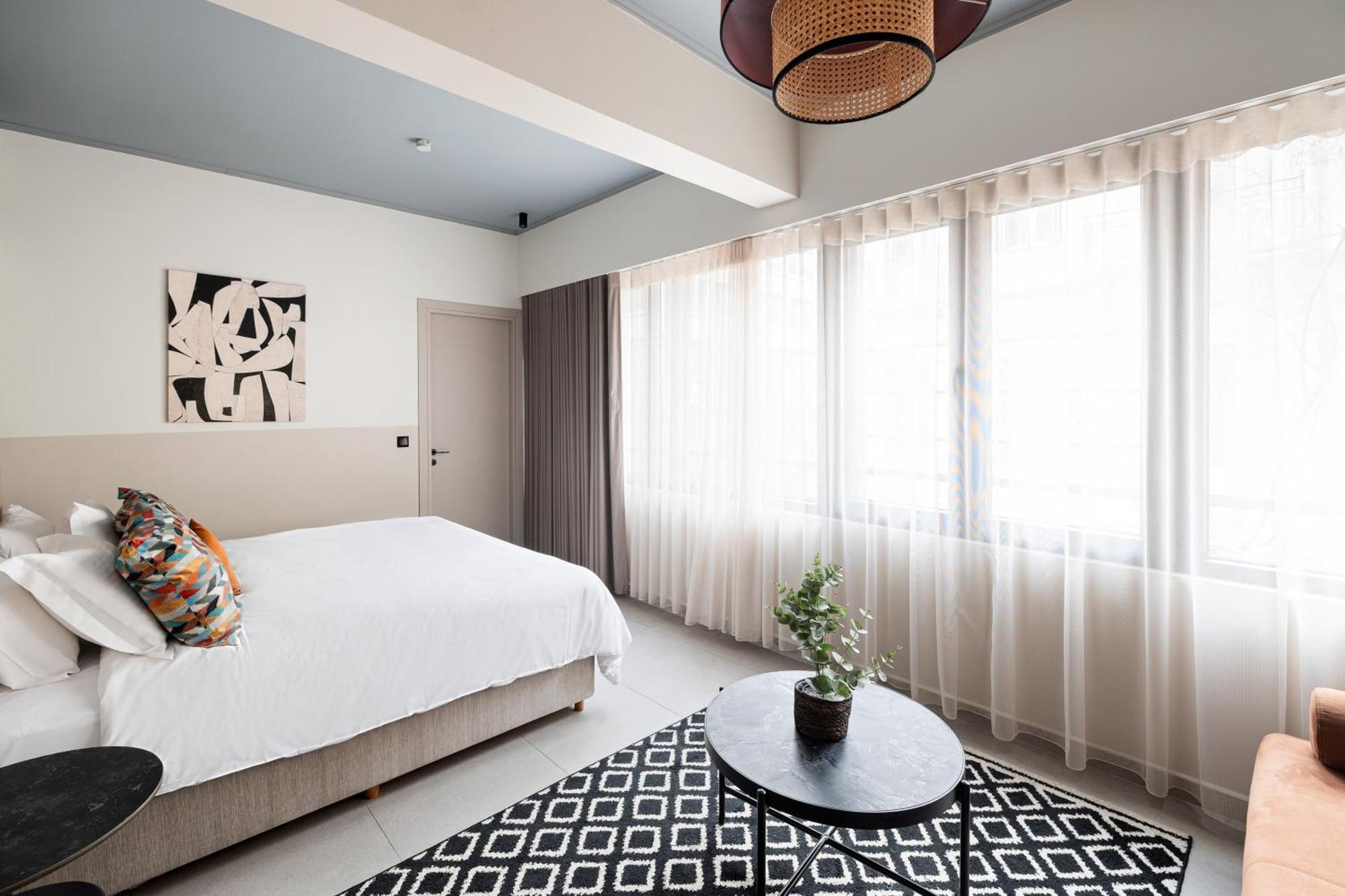 Airio Athens Suites エクステリア 写真